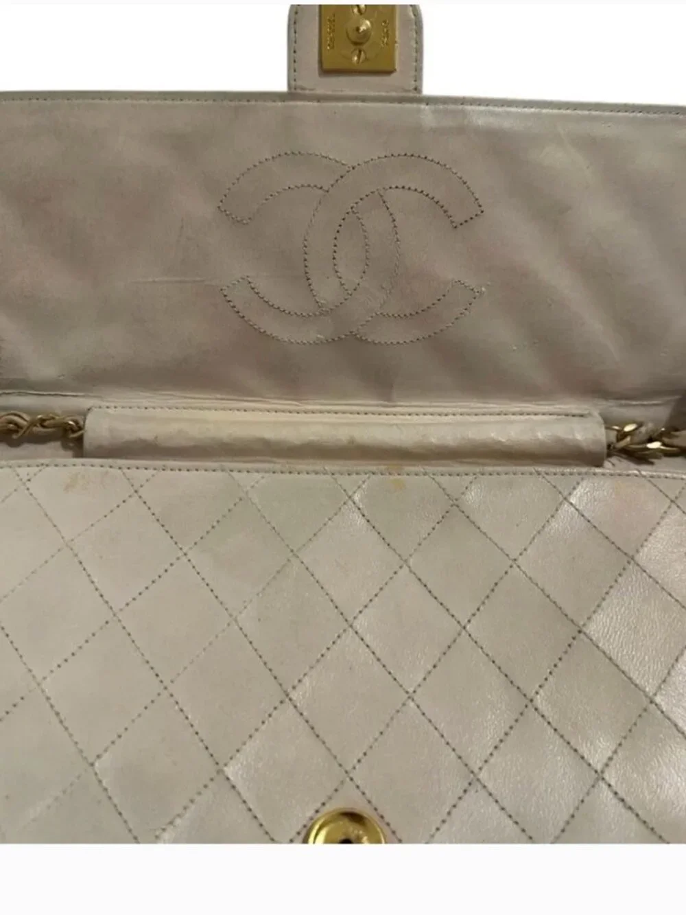 💯 Authentic Chanel Beige Quilted Shoulder Bag with Gold Chain w COA